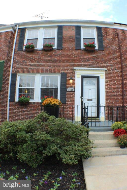 1665 Shadyside Road Baltimore, MD 21218 - Photo 2 of 19 Exterior (General)
