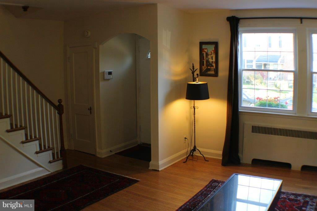 1665 Shadyside Road Baltimore, MD 21218 - Photo 3 of 19 Interior (General)