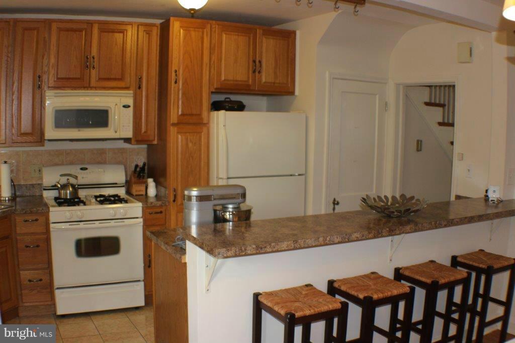 1665 Shadyside Road Baltimore, MD 21218 - Photo 7 of 19 Kitchen