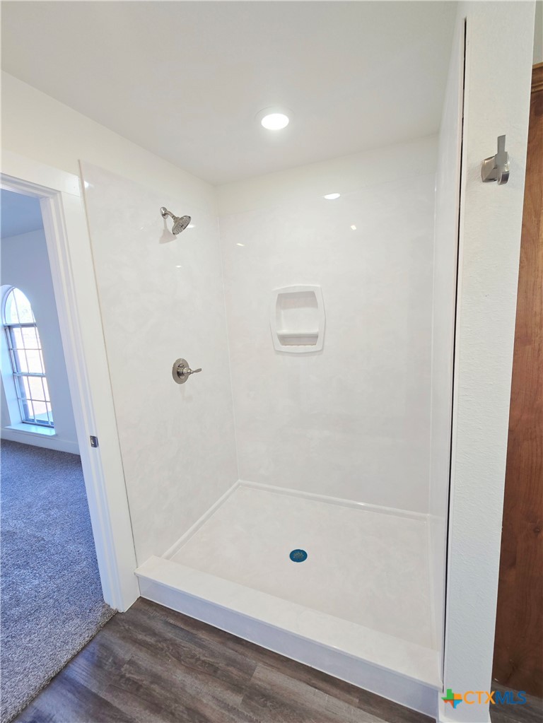 132 County Road 4765 Kempner, TX 76539 - Photo 26 of 36 a bathroom with a shower