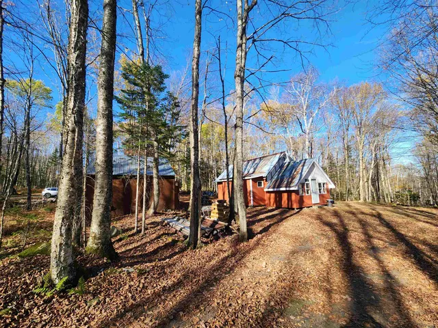 $125,000 | 2098 Kinney Hill Road, Newark, VT 05871