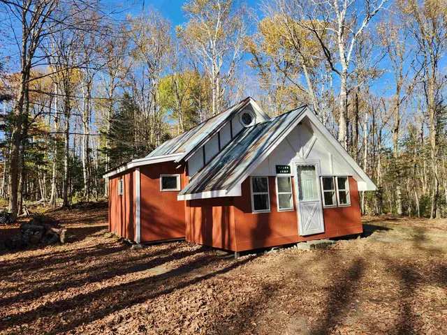 $125,000 | 2098 Kinney Hill Road, Newark, VT 05871