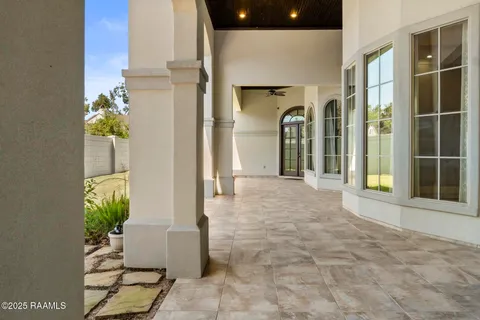 $1,485,000 | 700 Farmington Drive, Lafayette, LA 70503