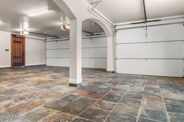 $1,485,000 | 700 Farmington Drive, Lafayette, LA 70503