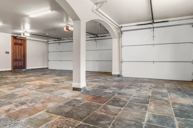 $1,485,000 | 700 Farmington Drive, Lafayette, LA 70503