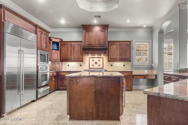 $1,485,000 | 700 Farmington Drive, Lafayette, LA 70503