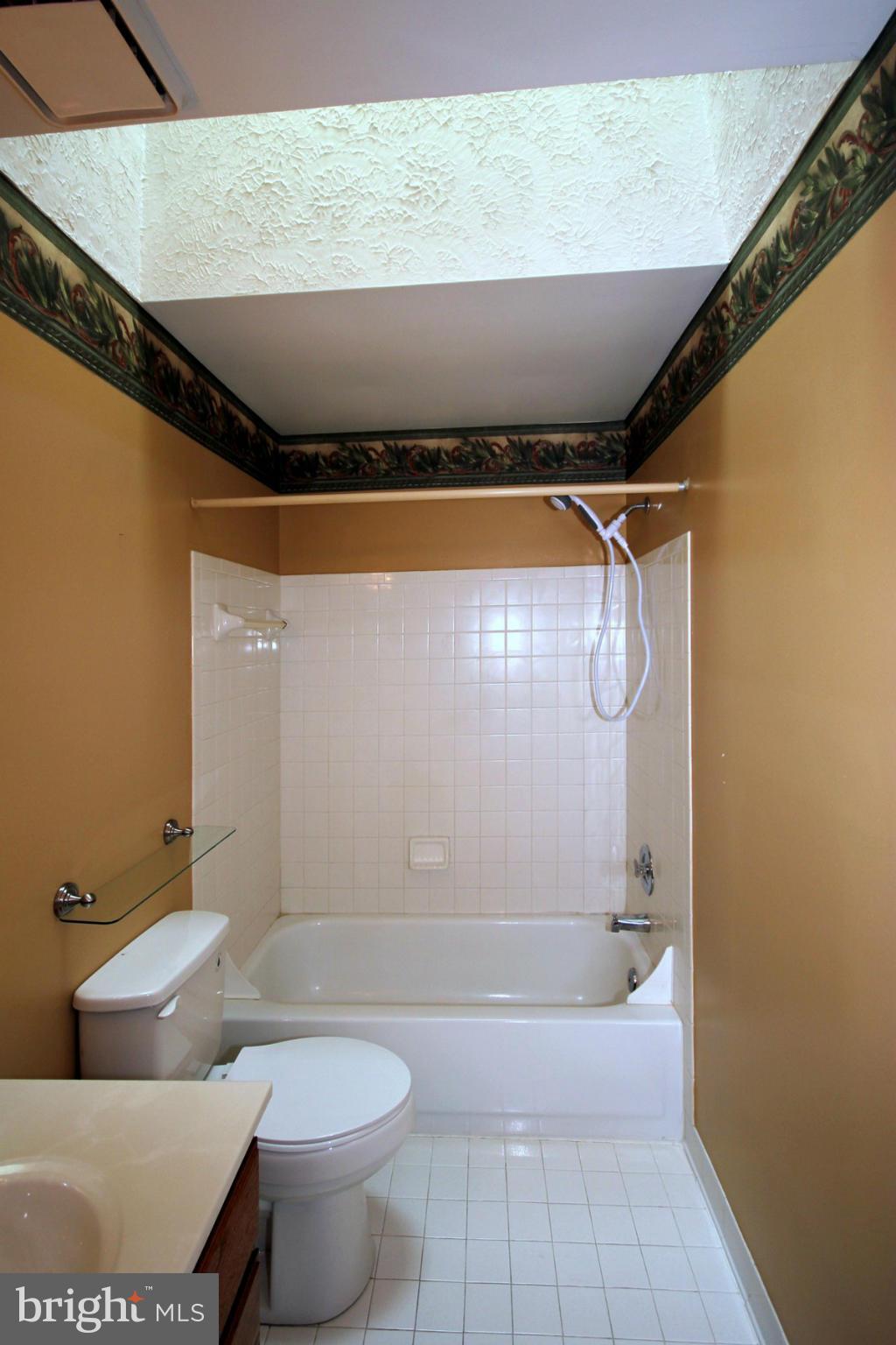 6920 Mayfair Road Laurel, MD 20707 - Photo 20 of 25 Bath (Master)