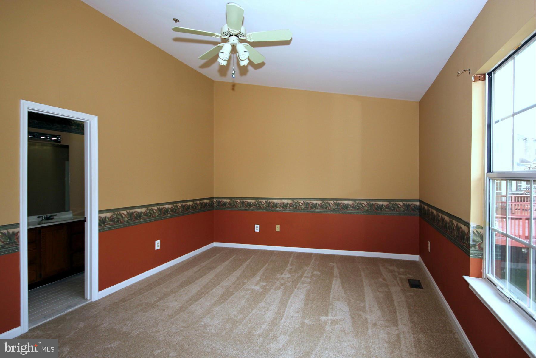 6920 Mayfair Road Laurel, MD 20707 - Photo 22 of 25 Bedroom (Master)