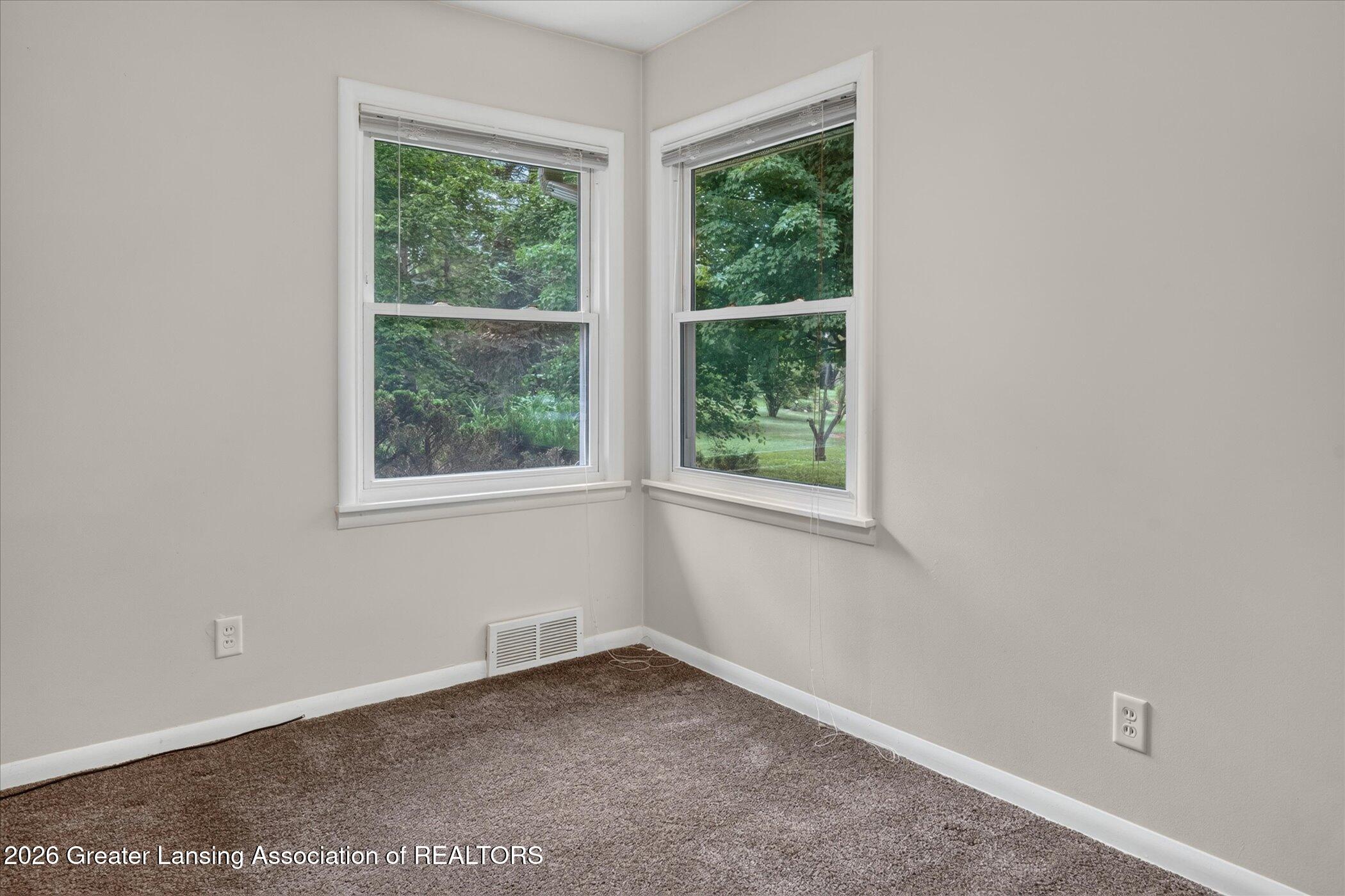 12419 East Greenfield Road Lansing, MI 48917 - Photo 27 of 46 27-12419-E-Greenfield-Rd-Lansing-WindowS