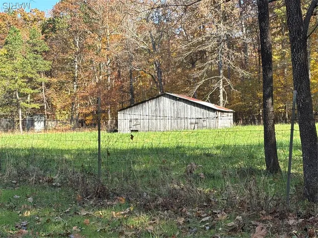 $352,500 | 6827 Wayne 505, Greenville, MO 63944