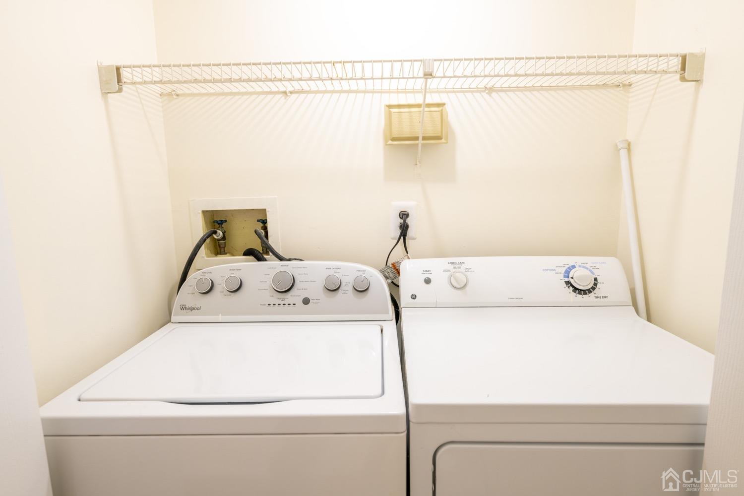 7101 Hana Road Edison, NJ 08817 - Photo 61 of 77