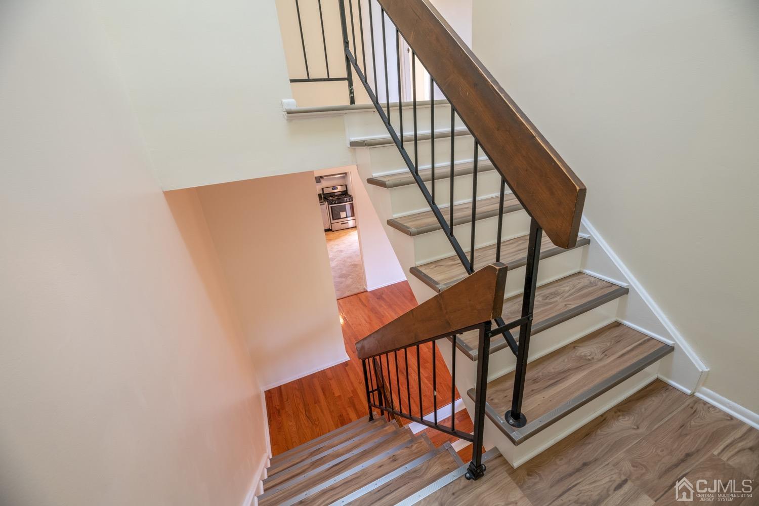 7101 Hana Road Edison, NJ 08817 - Photo 66 of 77 a view of entryway