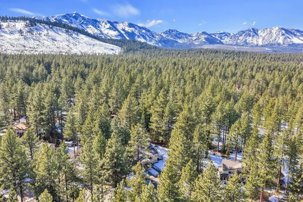 $530,000 | 2055 12th Street, Unit 1, South Lake Tahoe, CA 96150