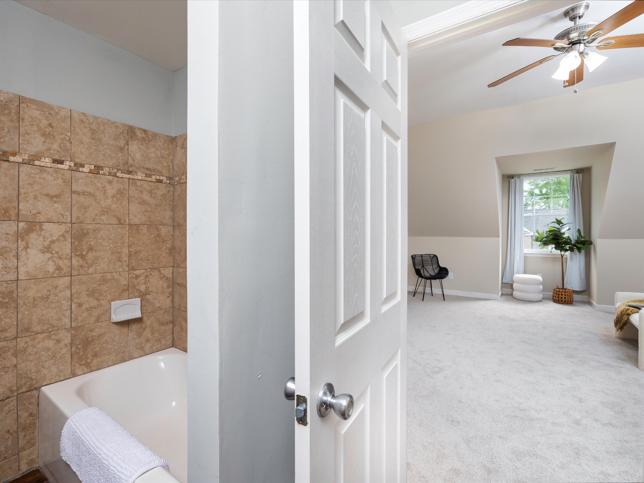 1007 Persimmon Drive Spring Hill, TN 37174 - Photo 30 of 44 a living room with furniture and a rug