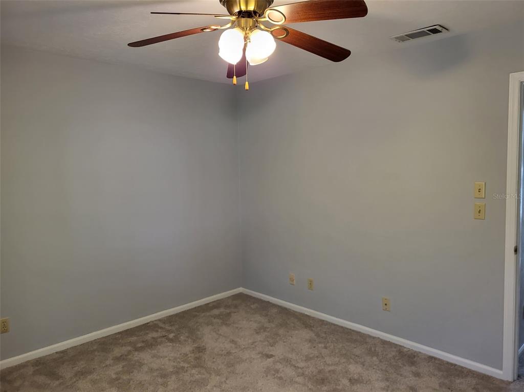 3727 Southwest 28th Terrace, Unit 2 Gainesville, FL 32608 - Photo 10 of 19