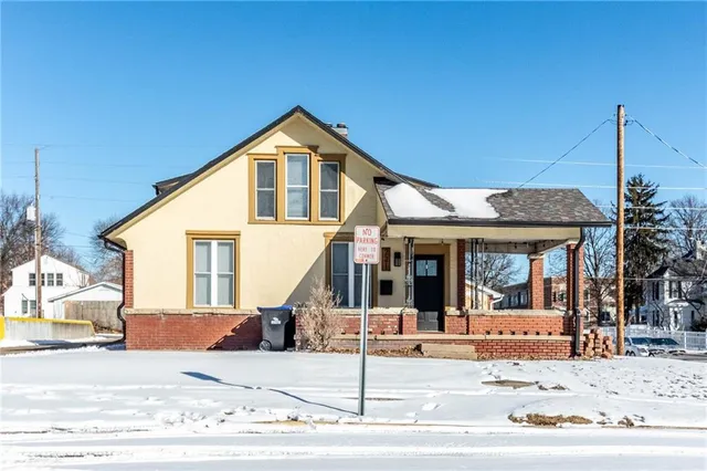 $219,900 | 221 Broad Street, Warrensburg, MO 64093