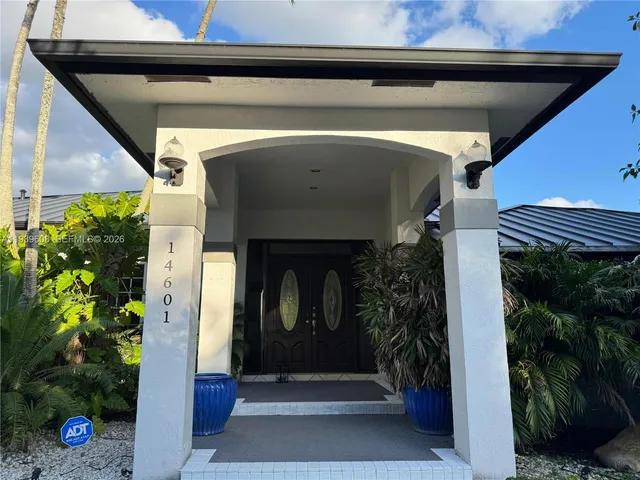 a view of outdoor space