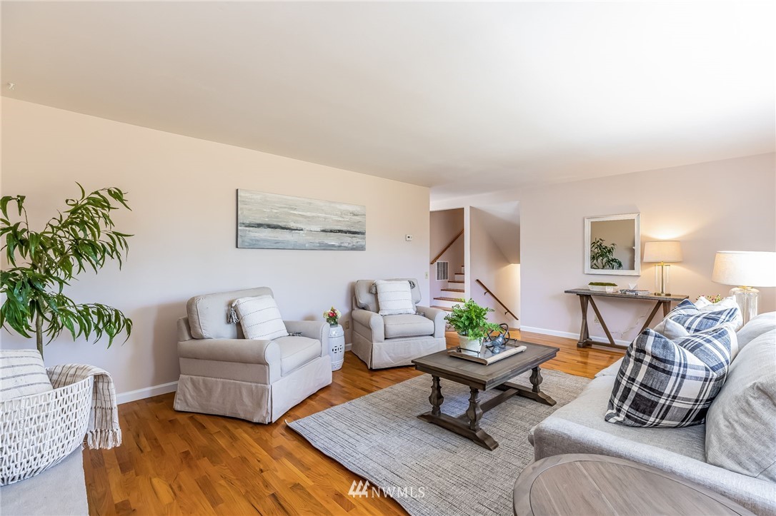 230 160th Street Southeast Bothell, WA 98012 - Photo 12 of 40