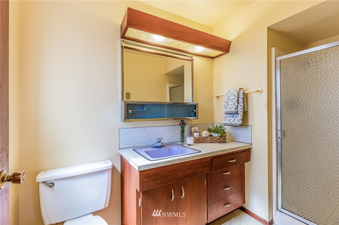 230 160th Street Southeast Bothell, WA 98012 - Photo 19 of 40