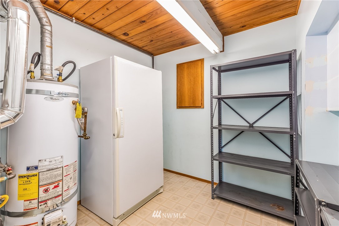 230 160th Street Southeast Bothell, WA 98012 - Photo 33 of 40