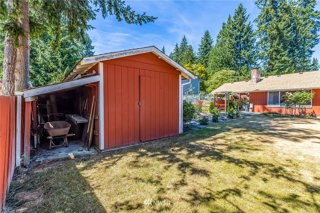 230 160th Street Southeast Bothell, WA 98012 - Photo 38 of 40