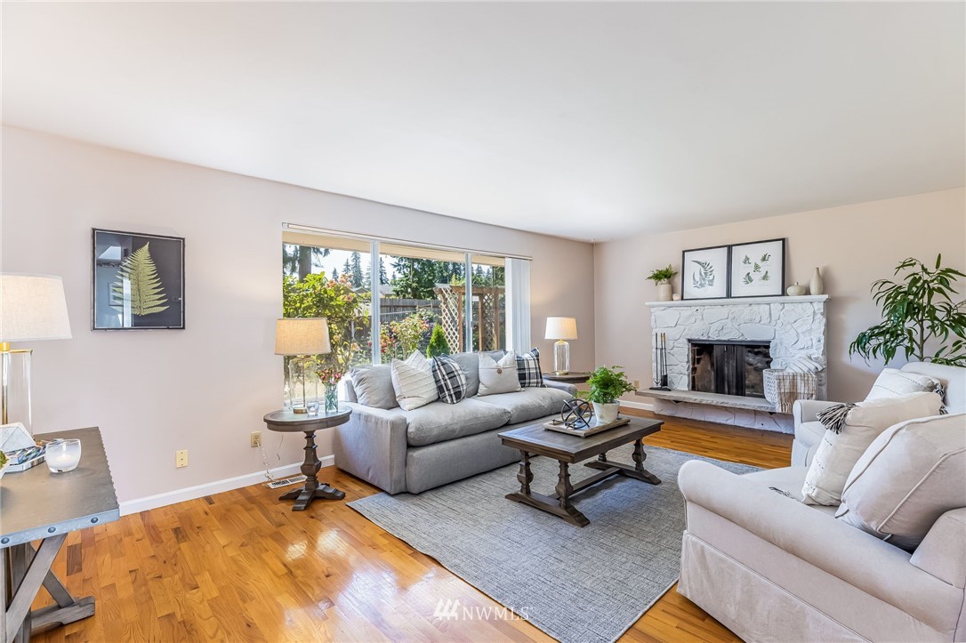 230 160th Street Southeast Bothell, WA 98012 - Photo 10 of 40