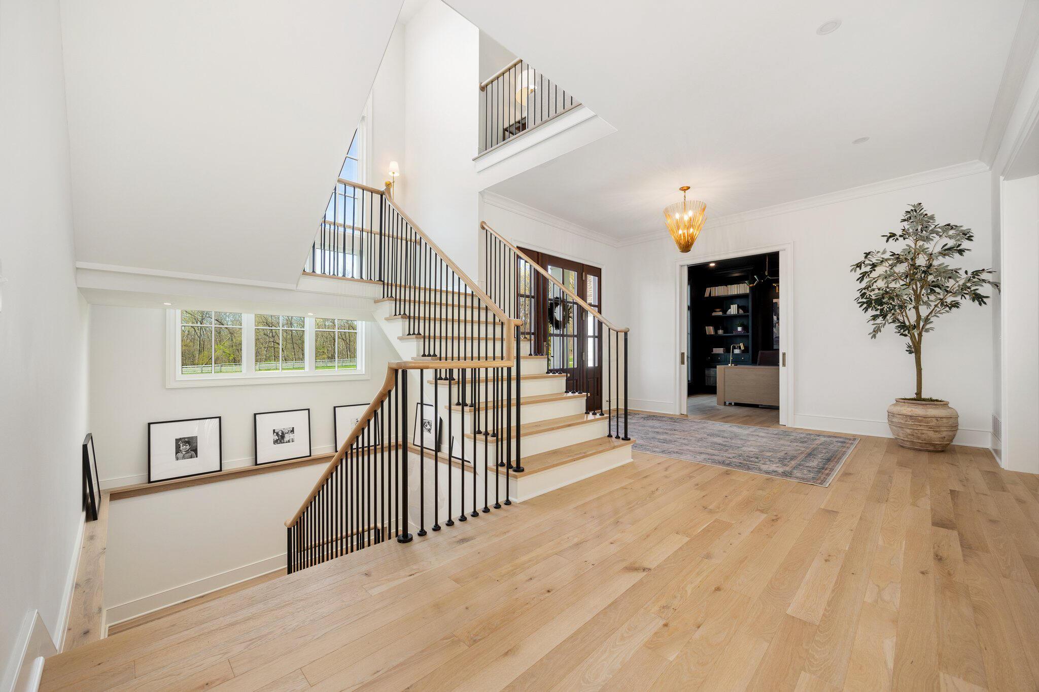 7365 Perry Road Delaware, OH 43015 - Photo 28 of 111 Foyer