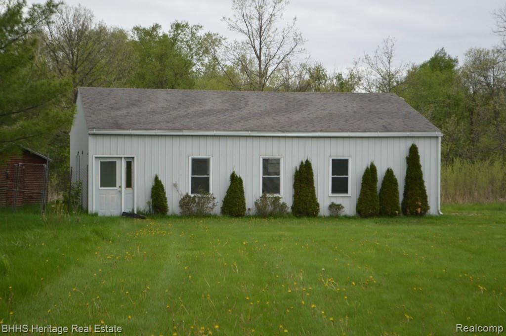 11260 Faussett Road Fenton, MI 48430 - Photo 46 of 49 58077.jpg