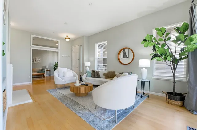 $998,000 | 134 Cliff Swallow Court, Brisbane, CA 94005