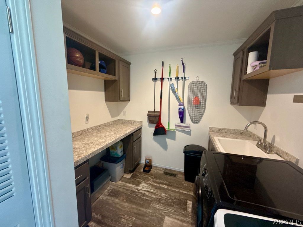 3926 Lockport Olcott Road, Unit 139 Lockport, NY 14094 - Photo 23 of 25 Laundry room