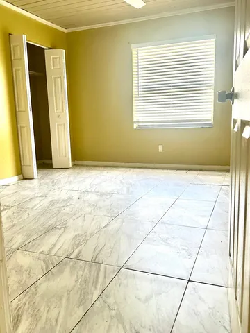 $2,400 | 452 Glenwood Drive, Unit 452, West Palm Beach, FL 33415