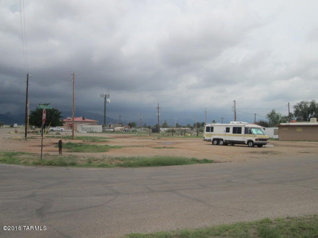 101 North Frontage Road Pearce, AZ 85625 - Photo 1 of 5 Gallery Image 1