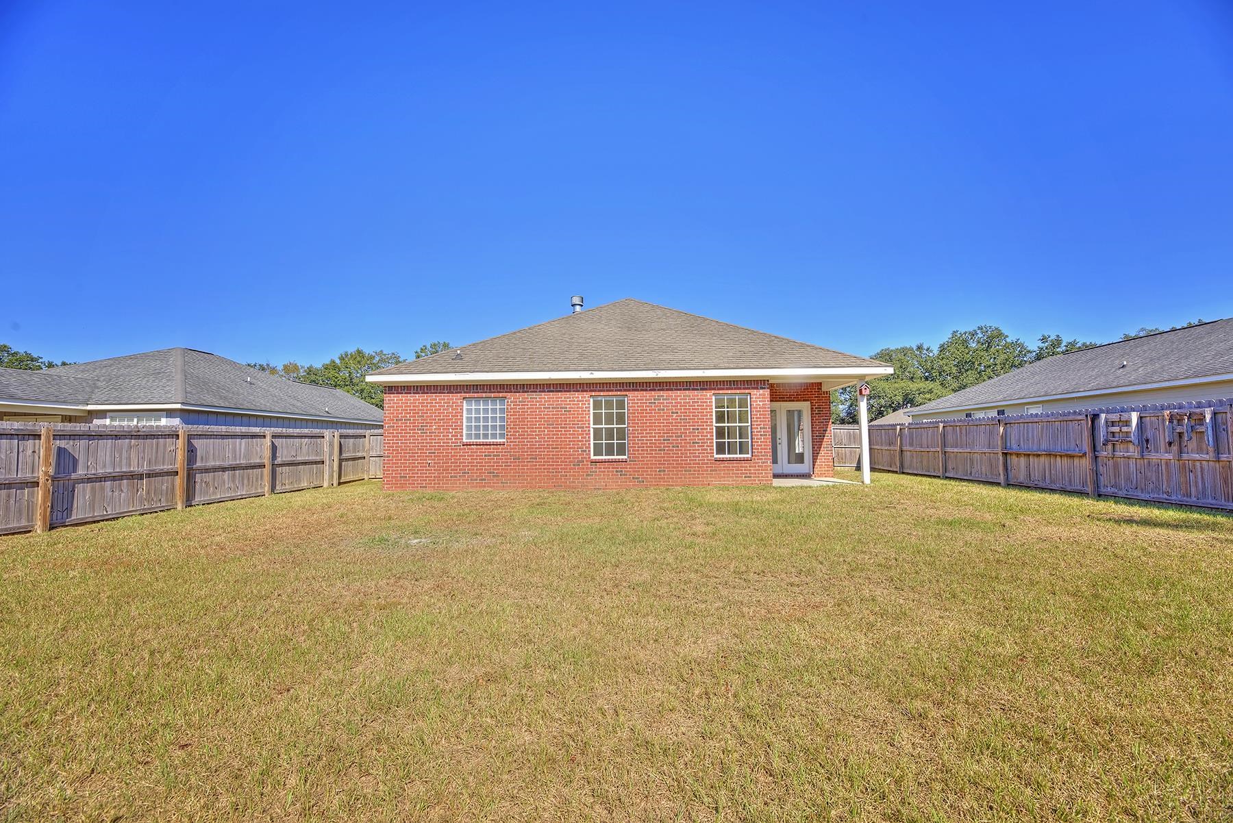 14701 Silveroaks Loop Silverhill, AL 36576 - Photo 32 of 33