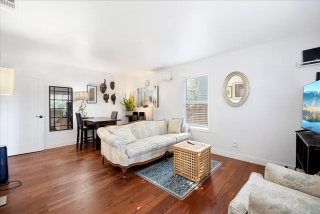 $295,000 | 1013 Frienza Avenue, Sacramento, CA 95815