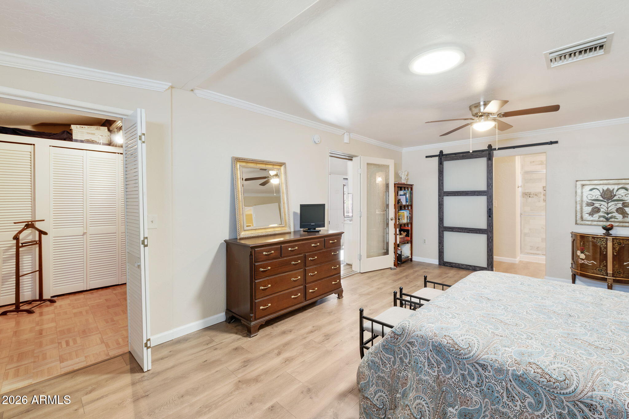 2435 North Higley Road Mesa, AZ 85215 - Photo 44 of 82 46-web-or-mls-dlb_4490-dlb_4494