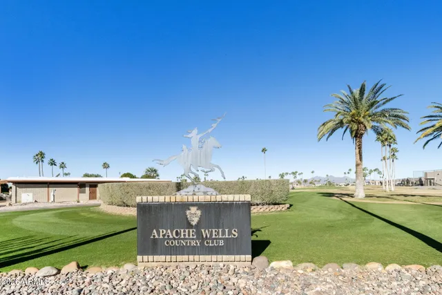 $347,000 | 2435 North Higley Road, Mesa, AZ 85215