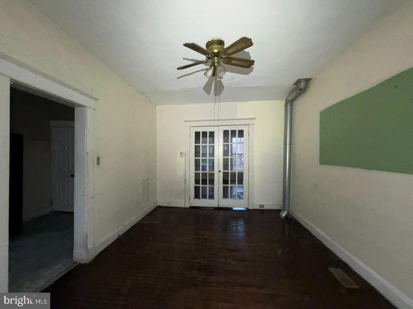 1007 North Rosedale Street Baltimore, MD 21216 - Photo 8 of 27