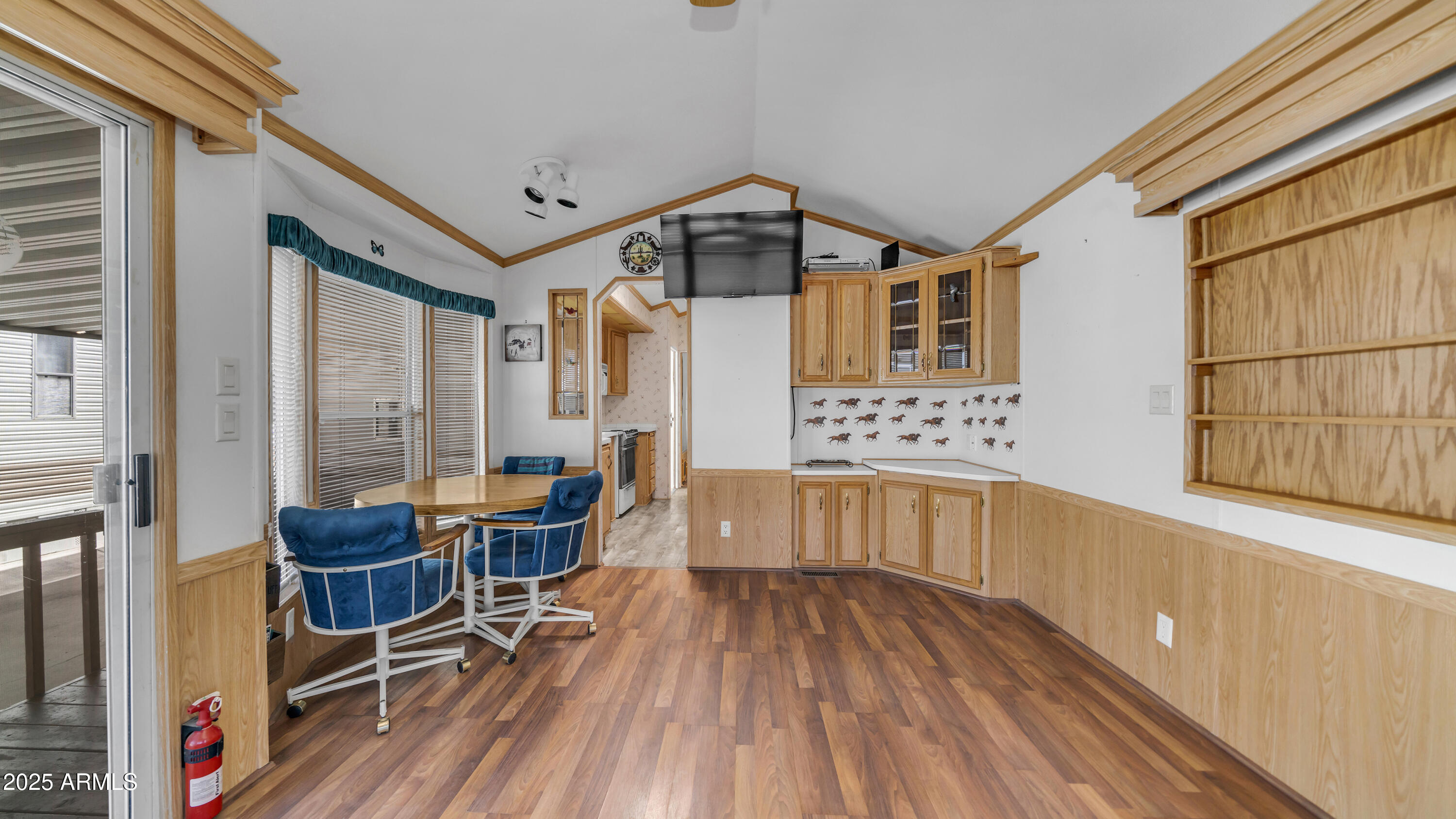 932 Nickel Drive, Unit 932 Apache Junction, AZ 85119 - Photo 11 of 52 3710 S Goldfield Rd Lot 932 (3)