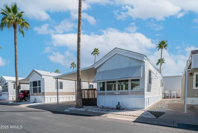 $99,900 | 932 Nickel Drive, Unit 932, Apache Junction, AZ 85119