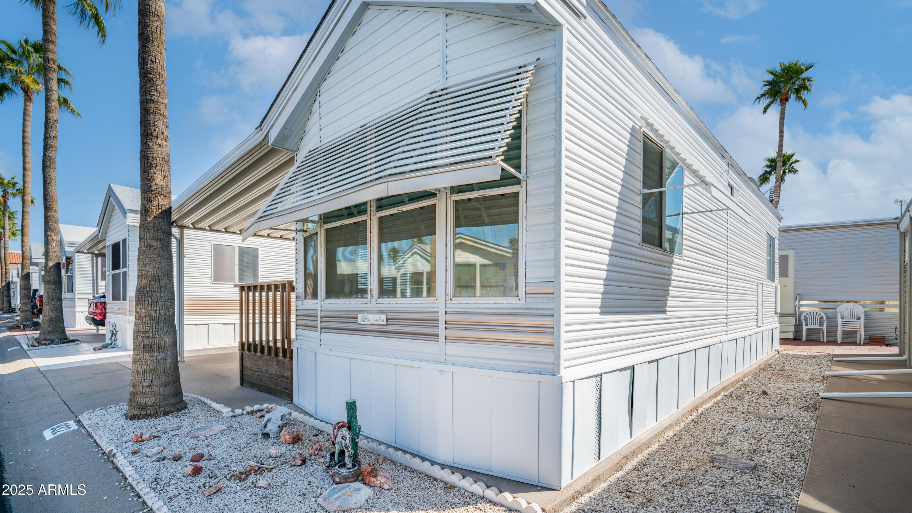 932 Nickel Drive, Unit 932 Apache Junction, AZ 85119 - Photo 5 of 52 3710 S Goldfield Rd Lot 932-6