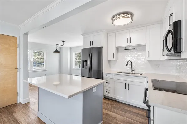 $439,000 | 101 Grand View Street, Unit 1, Providence, RI 02906