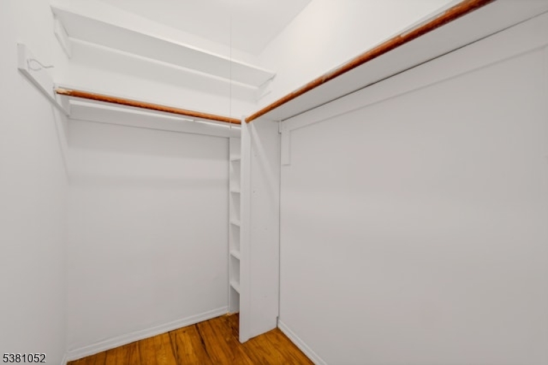 1285 Valley Road Wayne, NJ 07470 - Photo 19 of 33