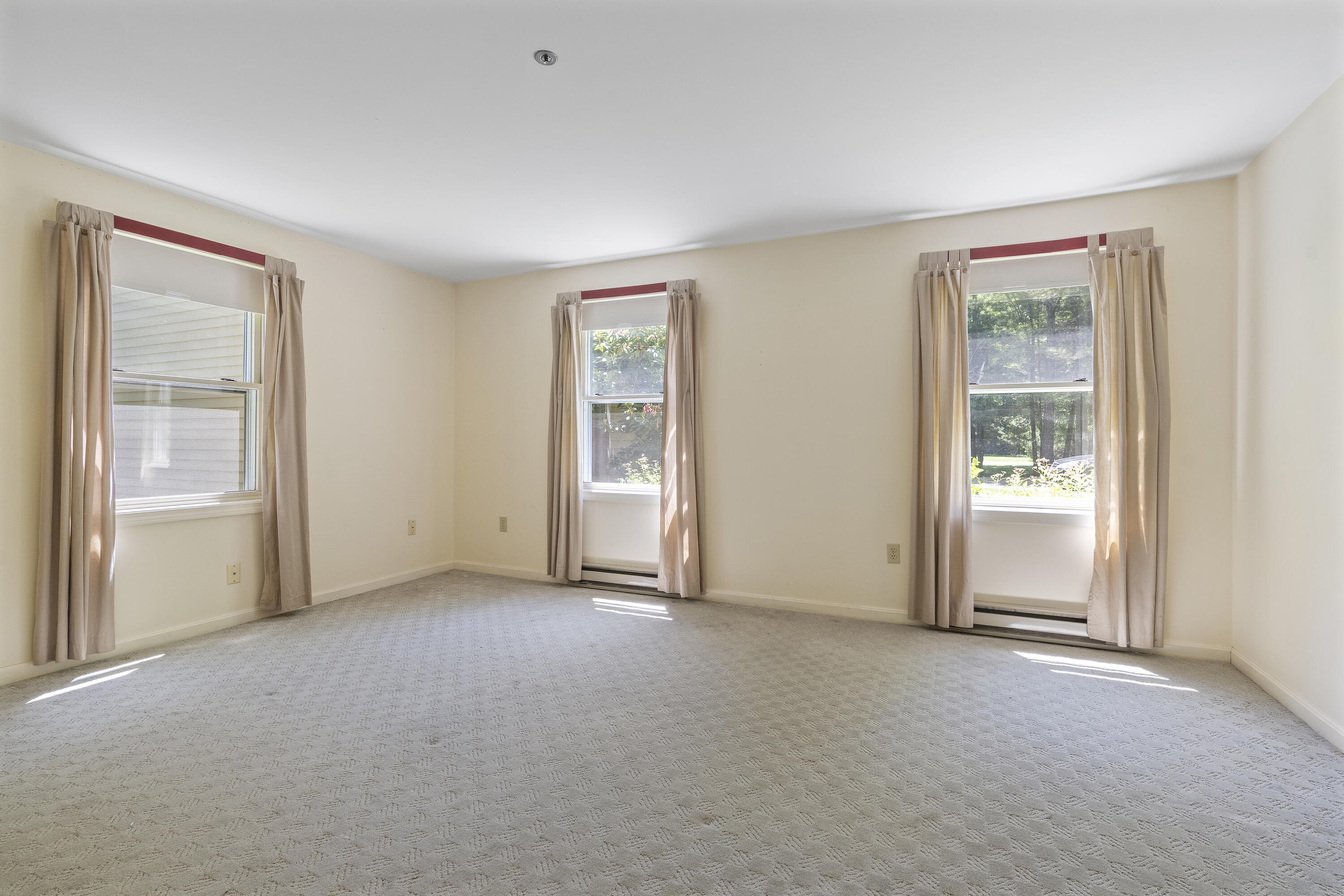 44 Willow Grove Road, Unit 44 Brunswick, ME 04011 - Photo 28 of 52 44 Willow Grove Rd, Brunswick, ME-46
