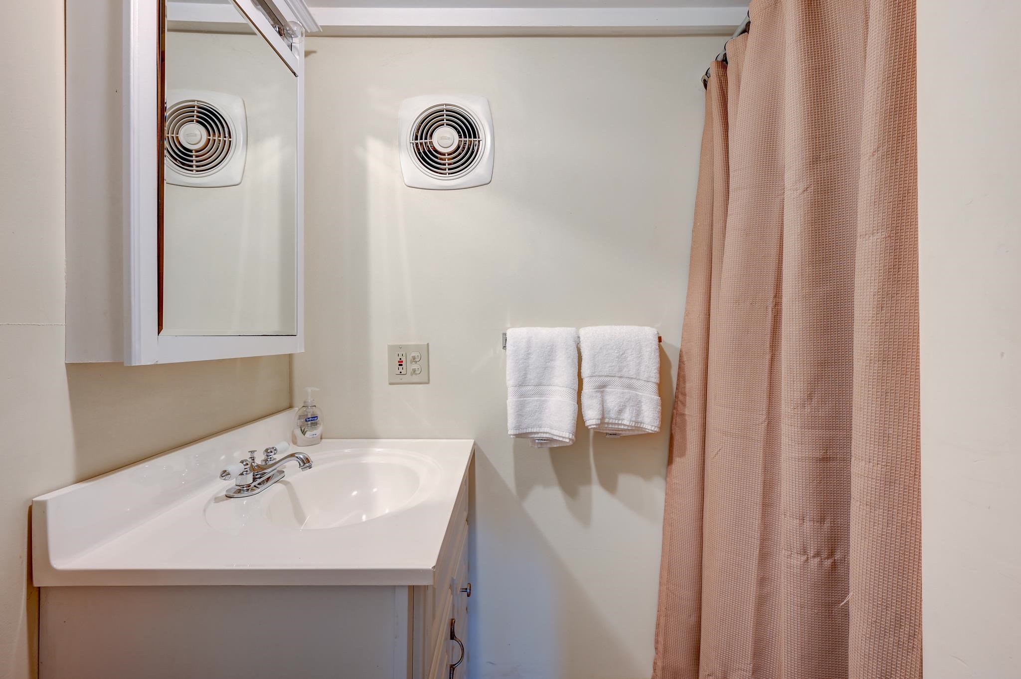 22 Oak Street Conway, NH 03860 - Photo 32 of 60