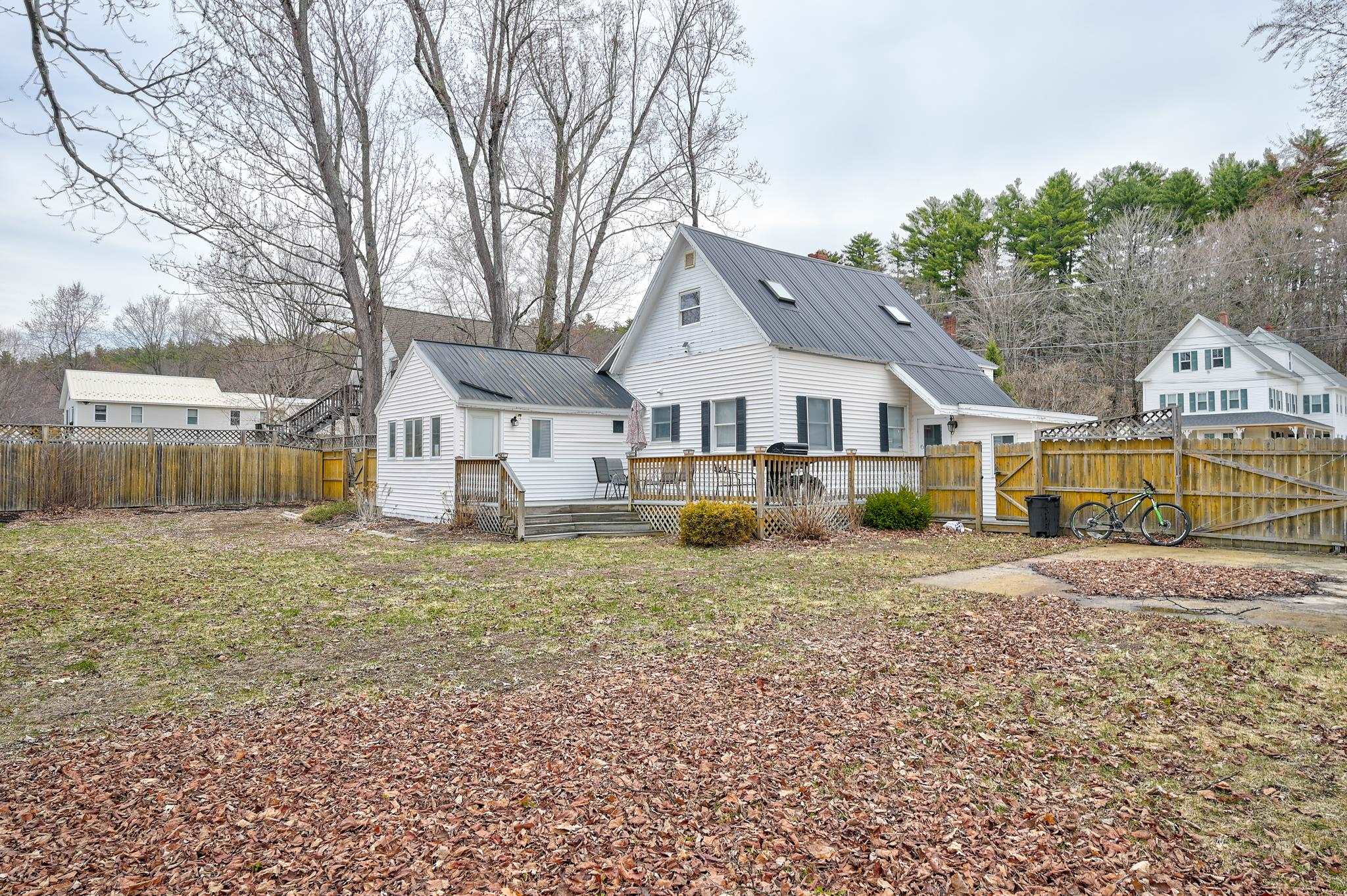 22 Oak Street Conway, NH 03860 - Photo 4 of 60