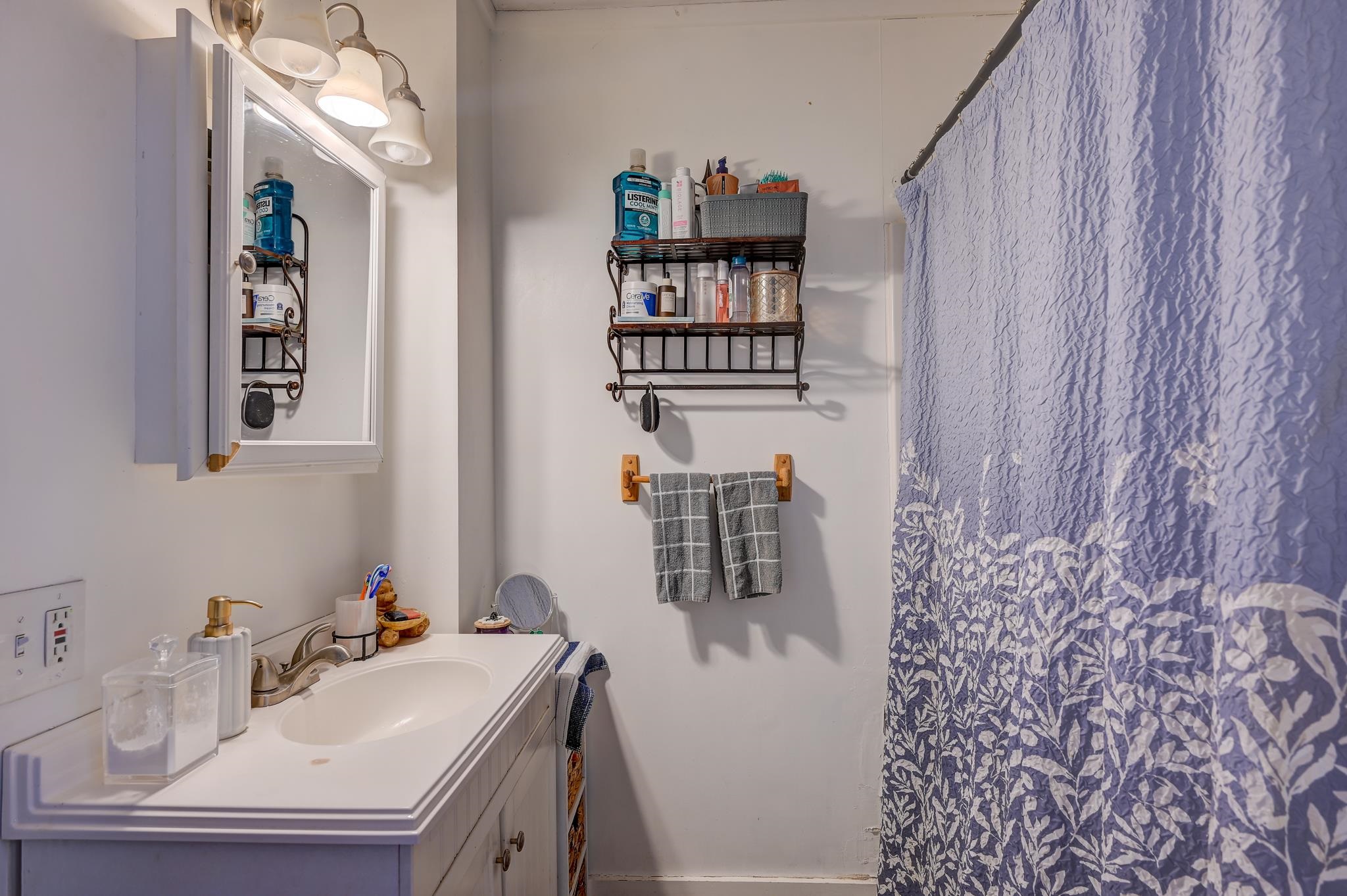 22 Oak Street Conway, NH 03860 - Photo 53 of 60