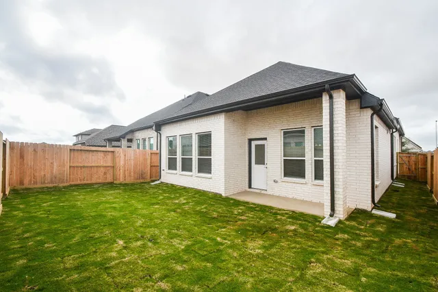 $2,400 | 2823 Sunrise Fld Lane, Brookshire, TX 77423