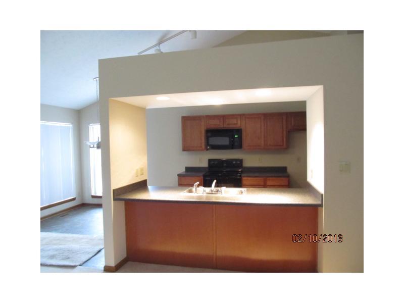 483 Maxwell Road Indianapolis, IN 46217 - Photo 2 of 7 Gallery Image 2