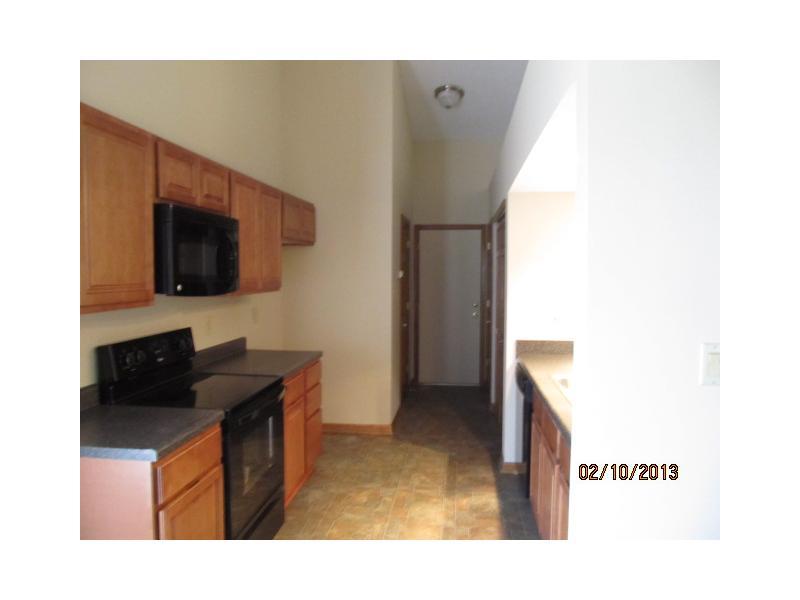 483 Maxwell Road Indianapolis, IN 46217 - Photo 3 of 7 Gallery Image 3