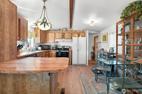 $155,000 | 380 East Pole Road, Unit 13, Lynden, WA 98264